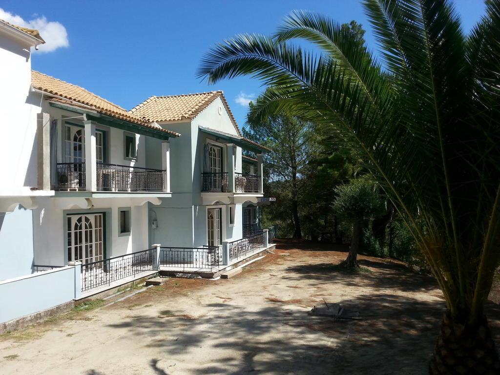 Rigos Apartments Vitaládes エクステリア 写真