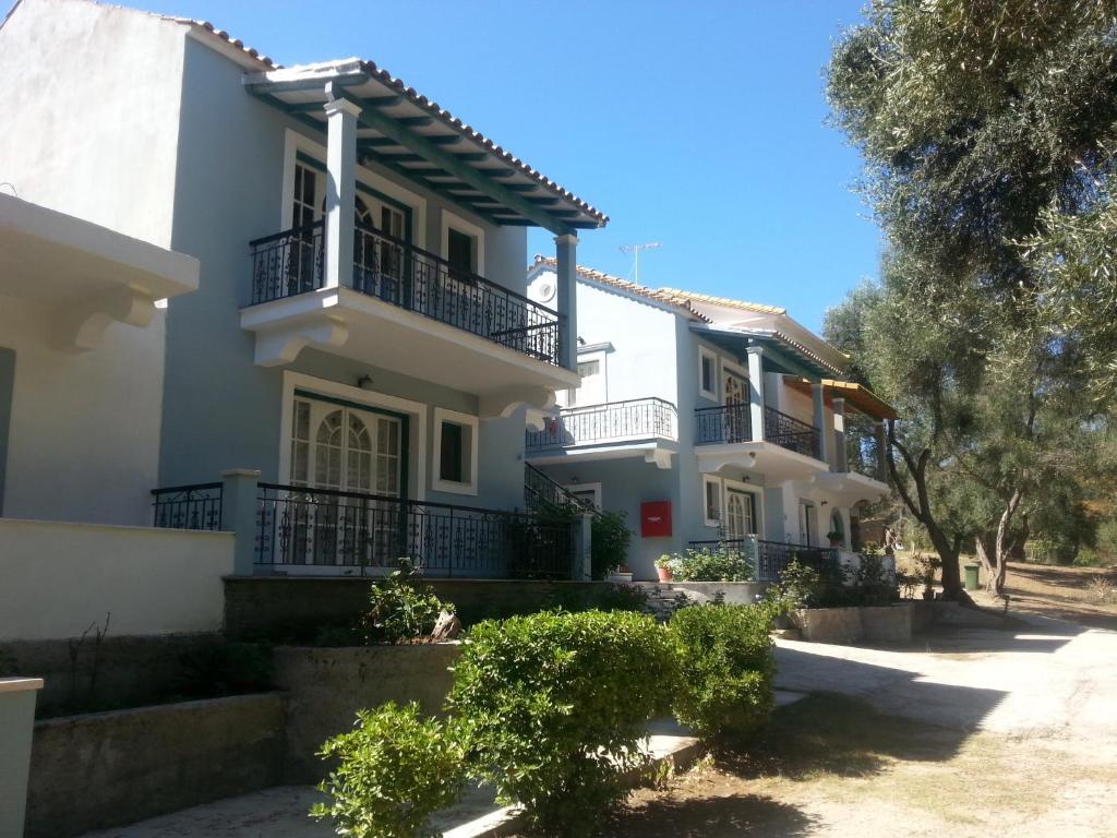 Rigos Apartments Vitaládes エクステリア 写真