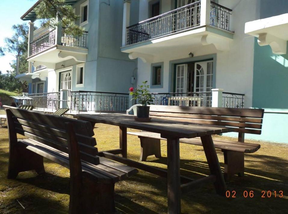 Rigos Apartments Vitaládes エクステリア 写真